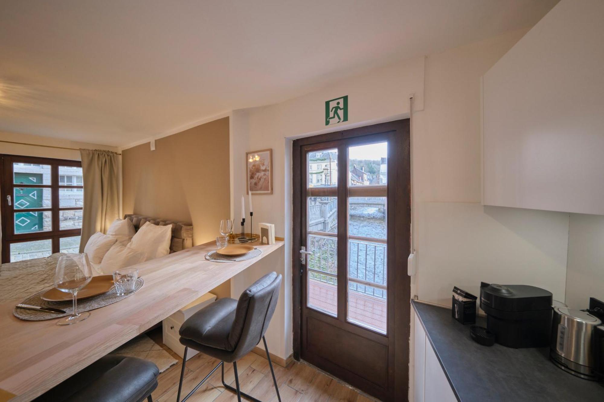 Apartment Historische Alte Muehle Direkt An Der Burg