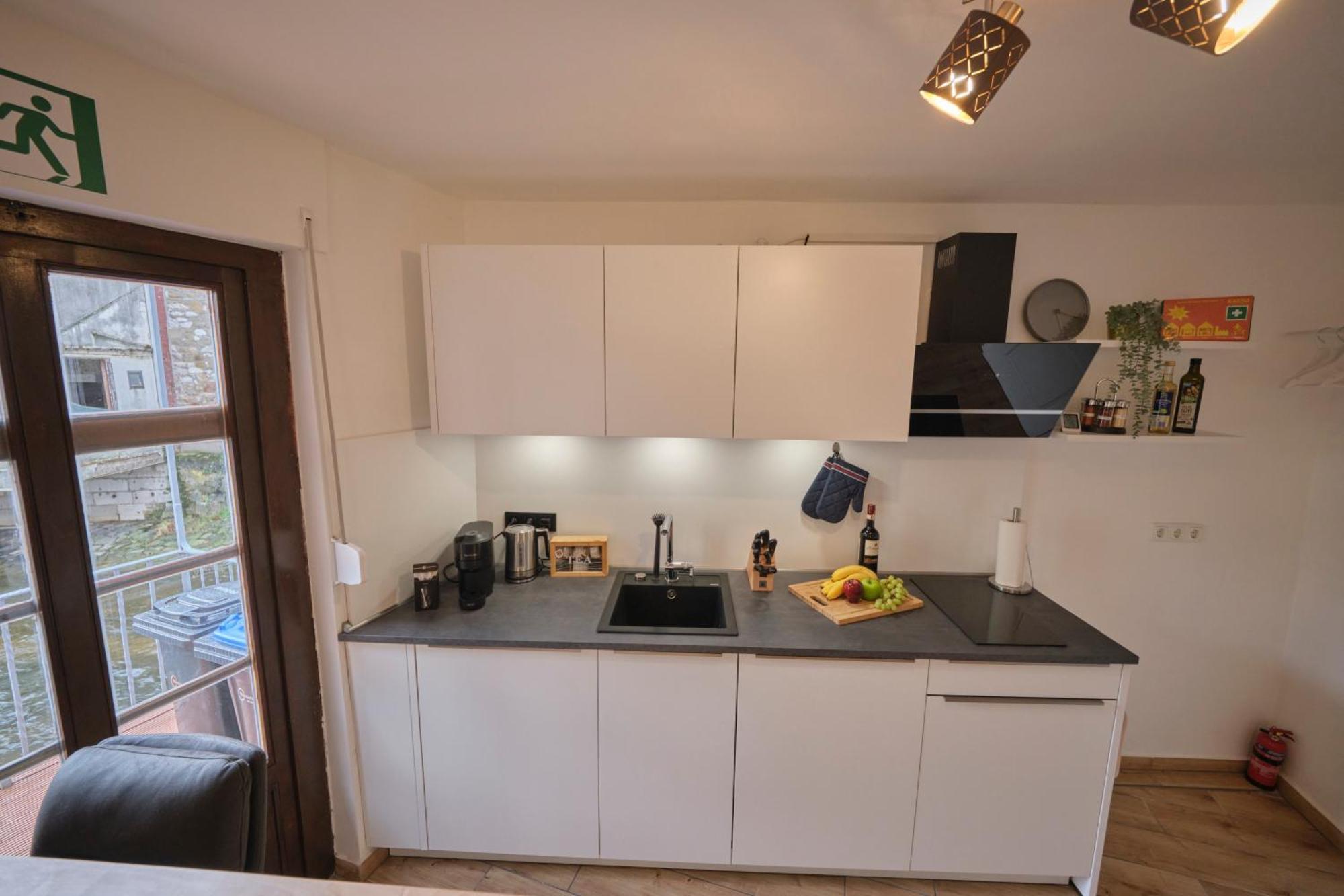 Apartment Historische Alte Muehle Direkt An Der Burg
